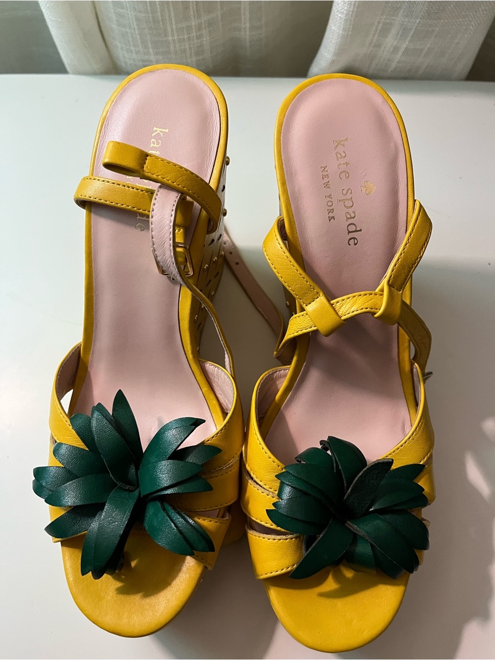 NEW Kate Spade Pineapple Design Yellow Strappy Platform Sandal